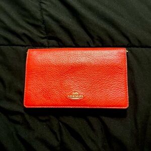 Coach Leather Bag Clutch In Red, Classic Style